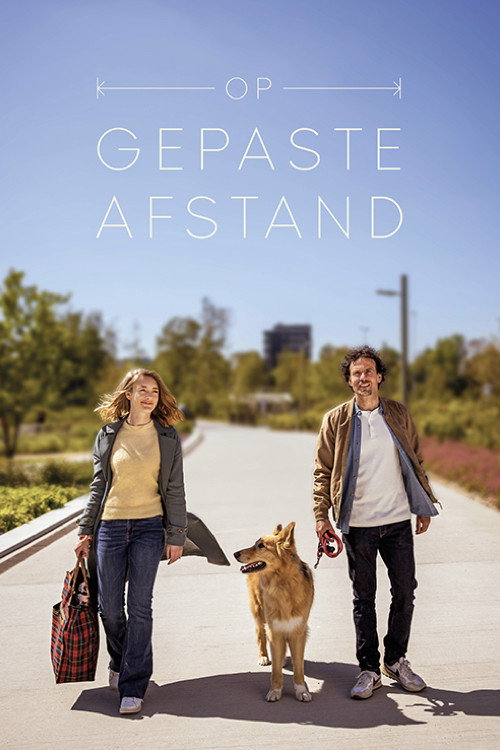 Op Gepaste Afstand — постер