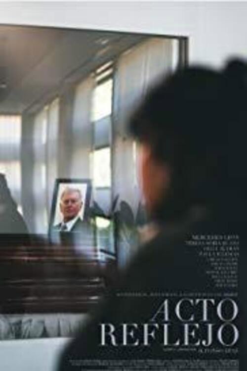 Acto reflejo — постер