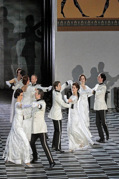 Met Opera 2022/23: Der Rosenkavalier — постер