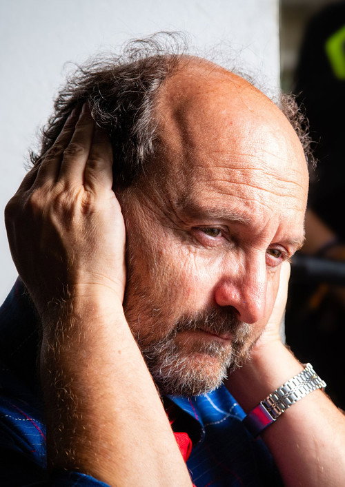 La historia de un hombre que empezó a llorar y ya nunca pudo parar — постер