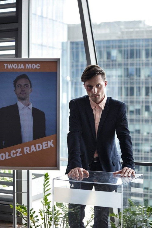 Transfer kosmicznej energii — постер